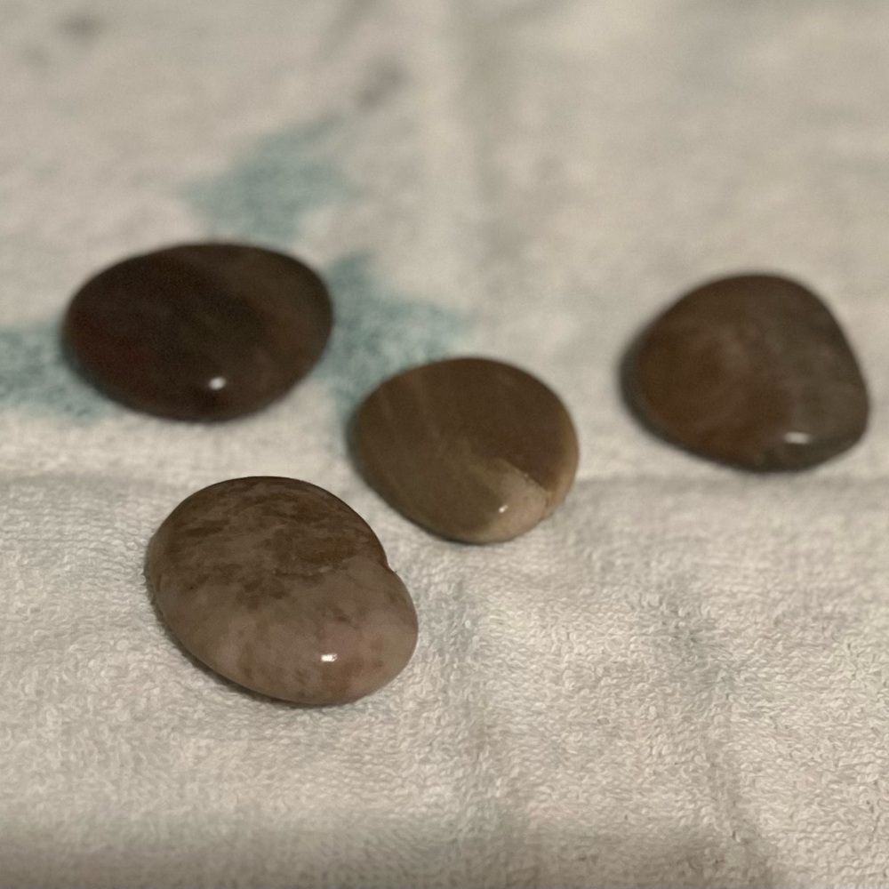 1 Gratitude Stone